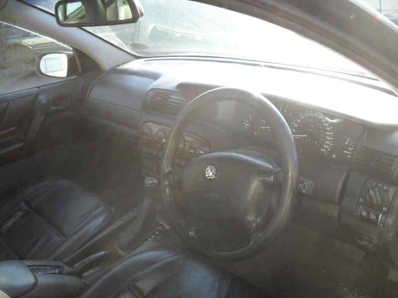 opel omega b del año 1994