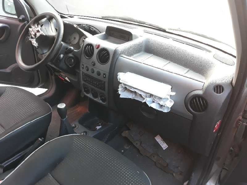 peugeot partner (s2) del año 2009