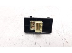 Recambio de mando elevalunas trasero derecho para kia ceed 1.4 tgdi cat referencia OEM IAM 93581J7100   2