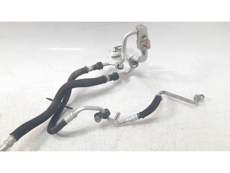 Recambio de tubos aire acondicionado para jeep compass ii business 4x2 referencia OEM IAM P68302469AB  