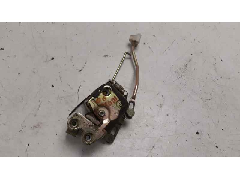 Recambio de cerradura puerta delantera derecha para ssangyong korando 2.9 turbodiesel cat referencia OEM IAM 7120206000  