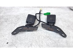 Recambio de enganche cinturon trasero central para jeep compass ii 1.6 m-jet cat referencia OEM IAM 652627400 652627300 65262740 2