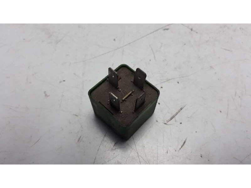 Recambio de rele para opel combo (corsa b) referencia OEM IAM 03447012  