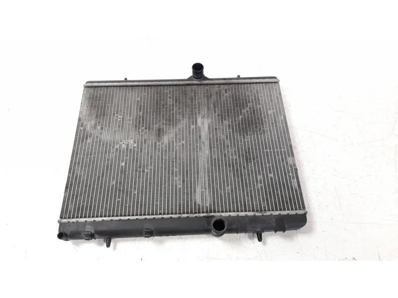 Recambio de radiador agua para peugeot 307 (s1) xt referencia OEM IAM 9646577680  