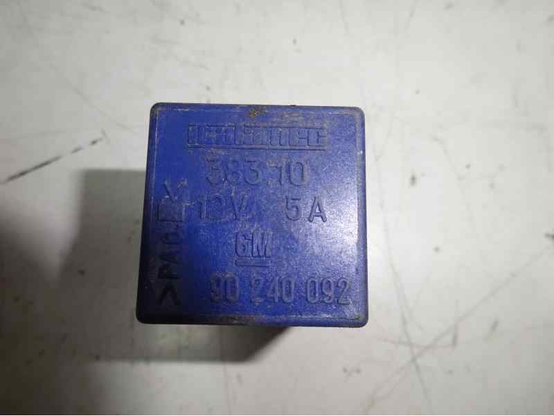 Recambio de rele para opel combo (corsa b) referencia OEM IAM 90240092  