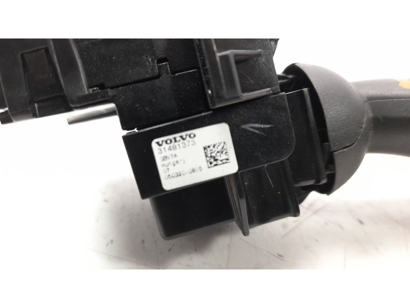 Recambio de mando limpia para volvo xc 40 2.0 diesel cat referencia OEM IAM 31481373  