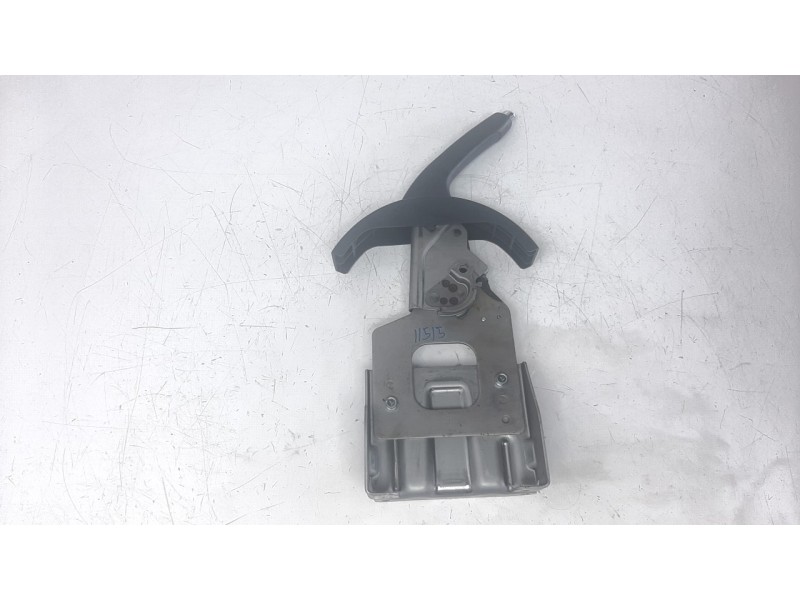 Recambio de palanca freno para ssangyong korando 2.2 td cat referencia OEM IAM 4910034007LBA  