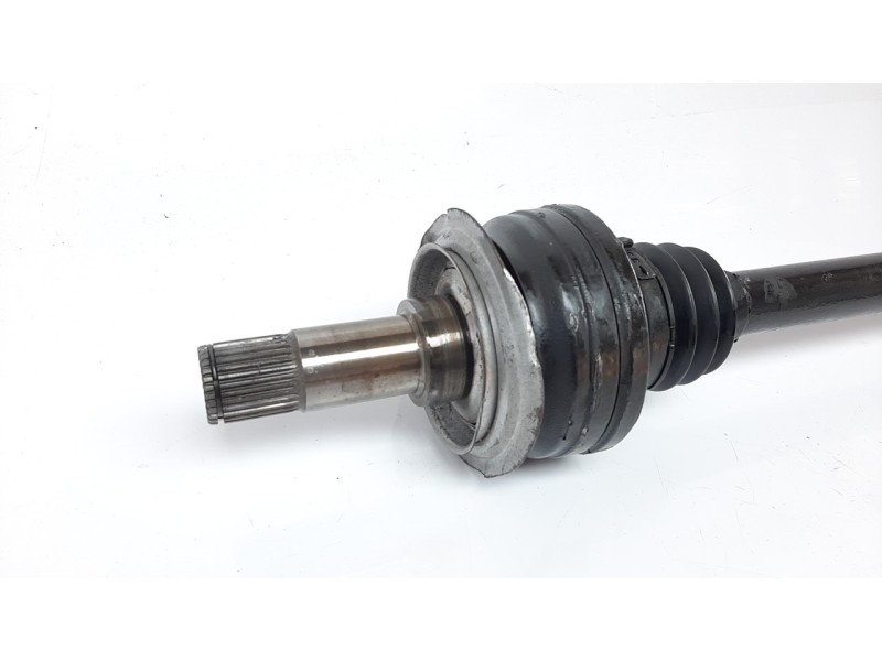 Recambio de transmision trasera izquierda para mercedes-benz clase clk (w207) coupe 3.0 cdi cat referencia OEM IAM A2043508223  