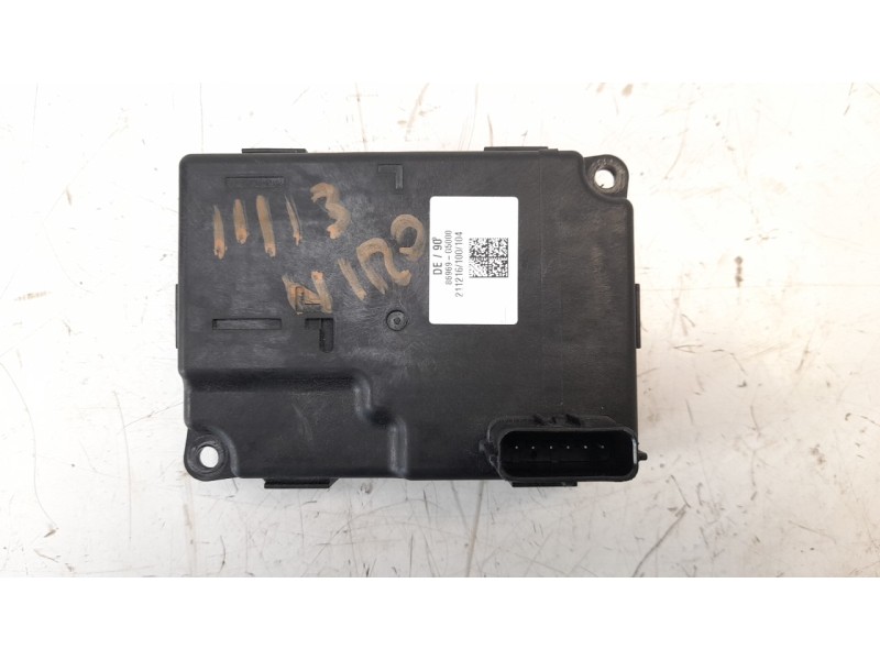 Recambio de modulo electronico para kia niro referencia OEM IAM 211216100104  