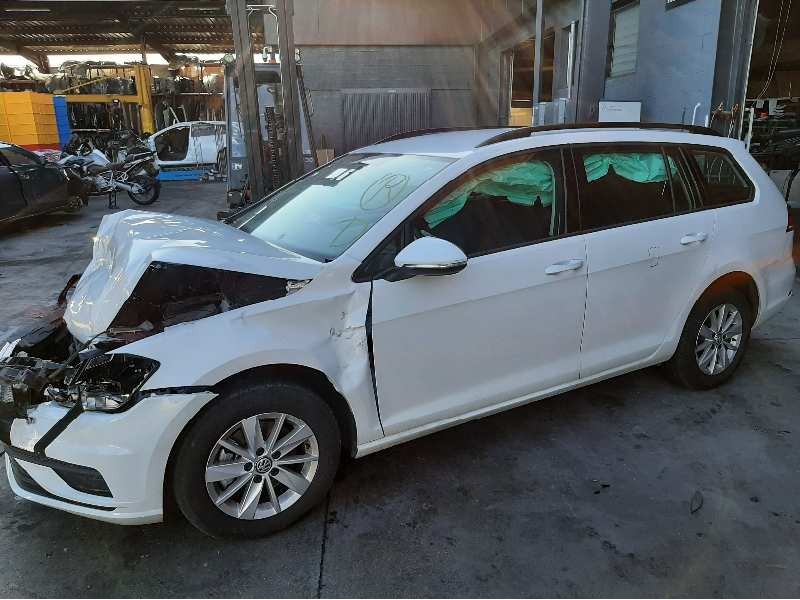 volkswagen golf vii variant (bv5) del año 2019