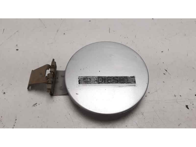 Recambio de tapa exterior combustible para ssangyong korando 2.9 turbodiesel cat referencia OEM IAM 6361006000  