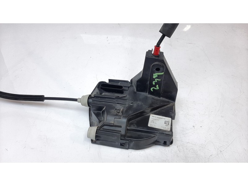 Recambio de cerradura puerta delantera derecha para land rover discovery sport 2.0 td4 cat referencia OEM IAM GK72203A28FD  