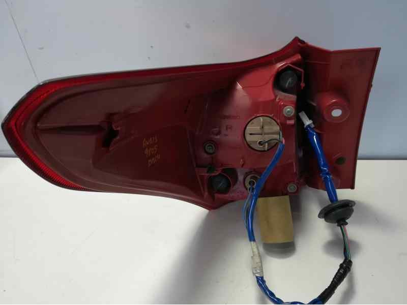 Recambio de piloto trasero derecho para toyota auris touring sports (e18) active referencia OEM IAM 8155102740 16901402 