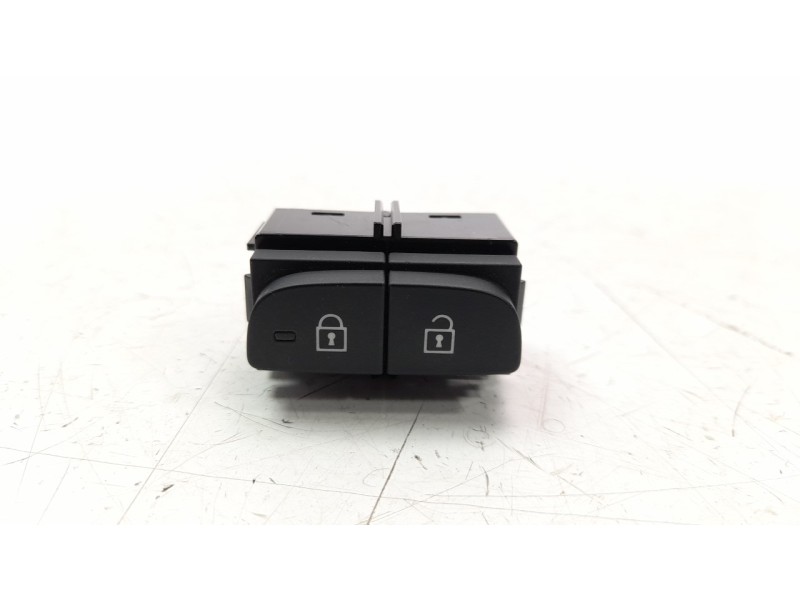 Recambio de interruptor para volvo xc 40 2.0 diesel cat referencia OEM IAM 31456156  