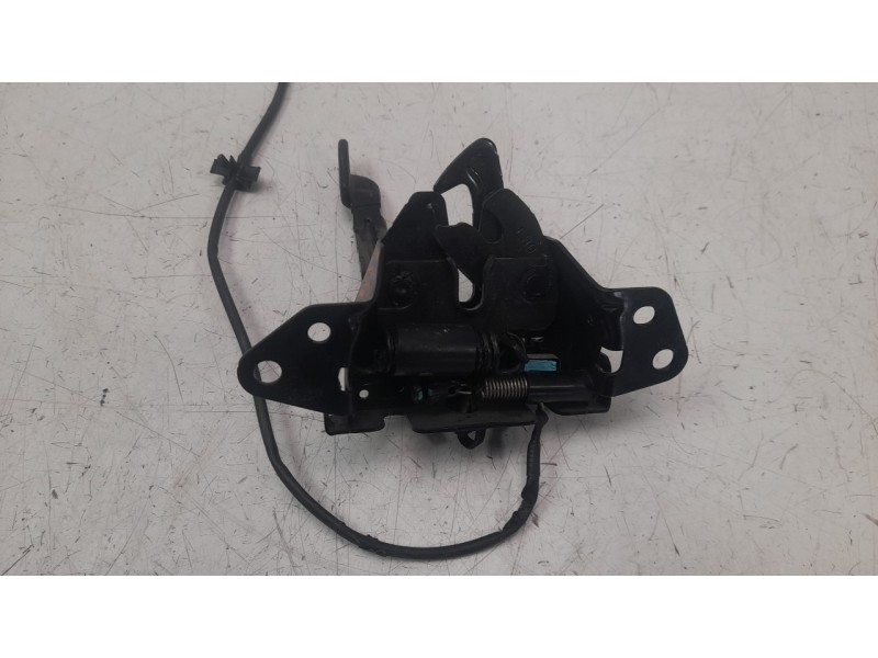 Recambio de cerradura capo para kia stonic (ybcuv) referencia OEM IAM 81130H8400  