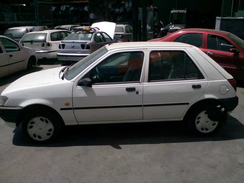 ford fiesta berl./courier del año 1995