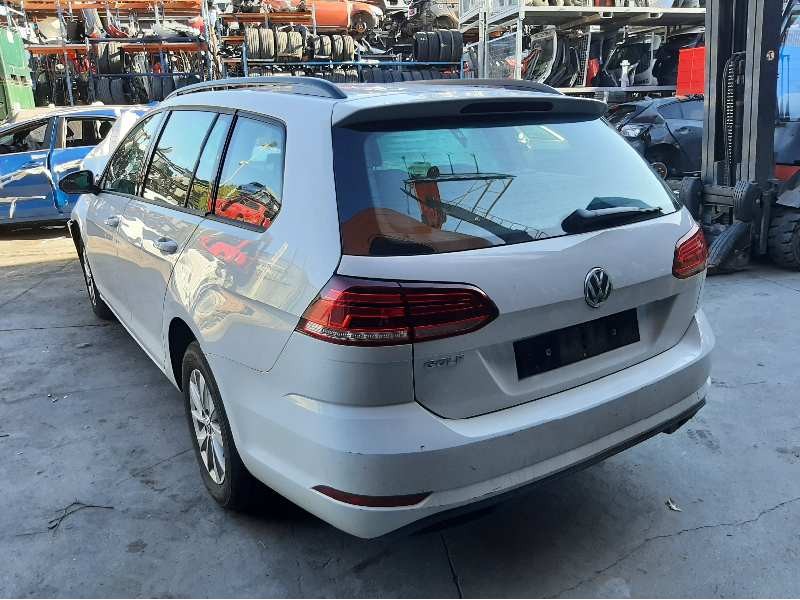 volkswagen golf vii variant (bv5) del año 2019