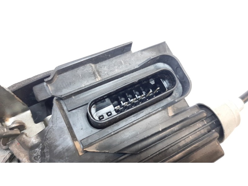 Recambio de cerradura puerta delantera izquierda para land rover discovery sport 2.0 td4 cat referencia OEM IAM GK72203A26CD  