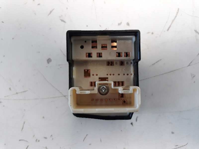 Recambio de mando retrovisor para toyota yaris active referencia OEM IAM   