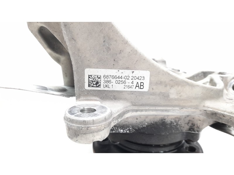 Recambio de mangueta delantera derecha para mini mini 5-trg. (f55) 1.5 12v referencia OEM IAM 687664402  