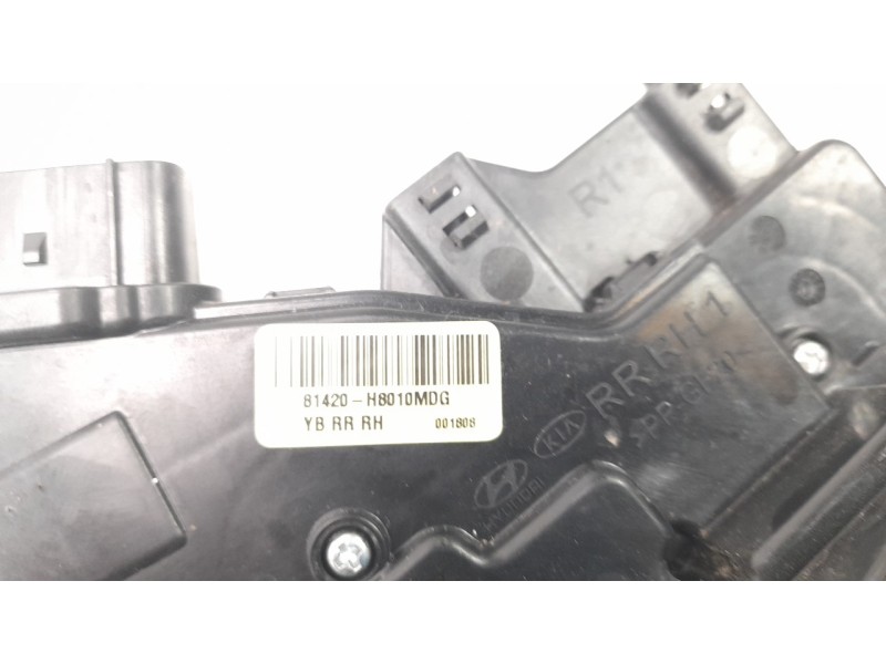 Recambio de cerradura puerta trasera derecha para kia stonic (ybcuv) referencia OEM IAM 81420H8010  