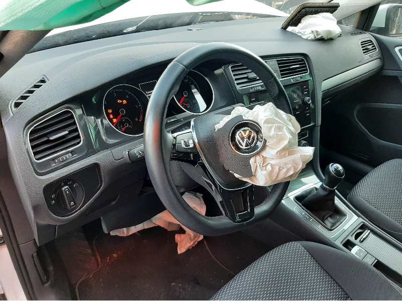 volkswagen golf vii variant (bv5) del año 2019