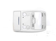 LUZ INTERIOR 8T0947135B 