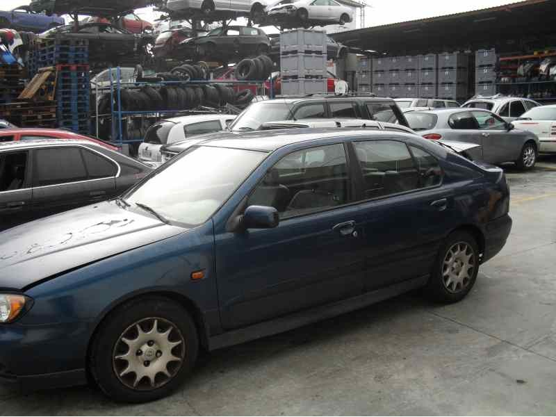 nissan primera berlina (p11) del año 1999
