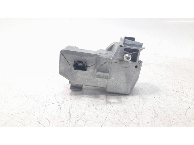 Recambio de antirrobo / llave contacto para land rover discovery sport 2.0 td4 cat referencia OEM IAM BJ323K772AD  
