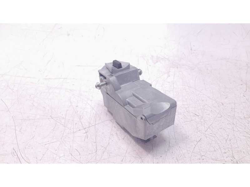 Recambio de antirrobo / llave contacto para land rover discovery sport 2.0 td4 cat referencia OEM IAM BJ323K772AD  