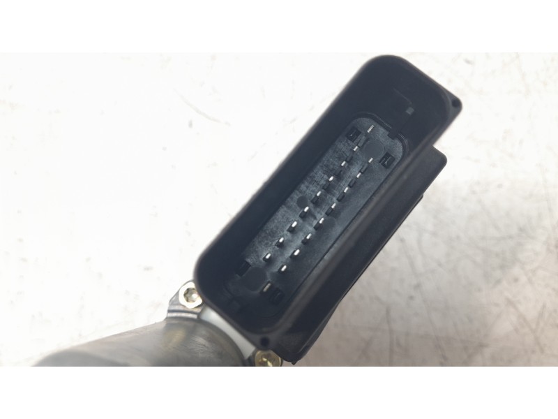 Recambio de motor elevalunas trasero derecho para volkswagen golf iv berlina (1j1) básico referencia OEM IAM 1C0959812A  