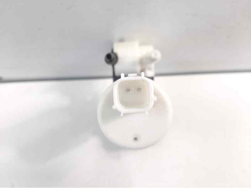 Recambio de bomba limpia para ford c-max 1.6 tdci cat referencia OEM IAM AV6117K624AA  
